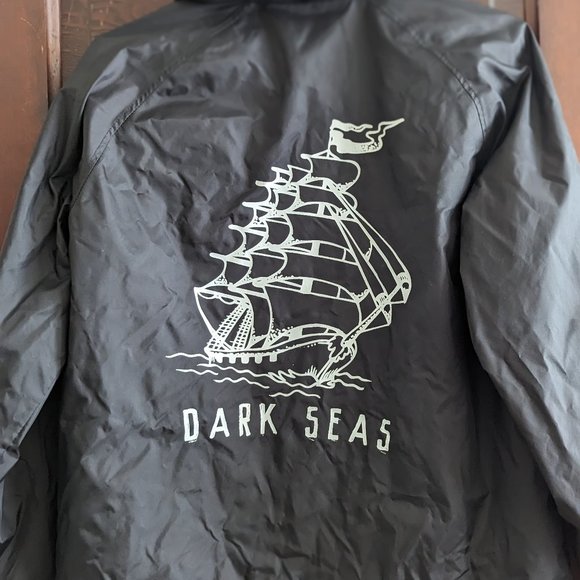 Dark Seas windbreaker - Picture 1 of 3